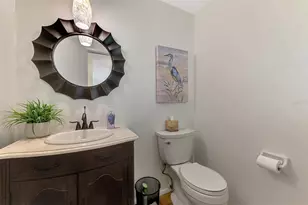 4946 Commonwealth Dr, Sarasota, FL 34242 - Photo 37