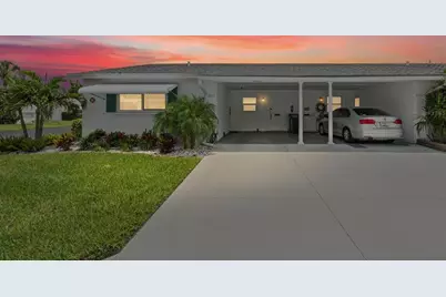 6016 Hibiscus Drive, Bradenton, FL 34207 - Photo 1