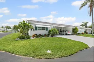 6016 Hibiscus Dr, Bradenton, FL 34207 - Photo 3