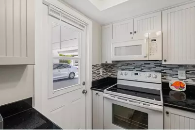 6016 Hibiscus Drive, Bradenton, FL 34207 - Photo 17