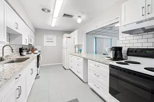 6016 Hibiscus Dr, Bradenton, FL 34207 - Photo 31