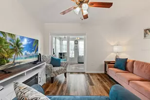 6016 Hibiscus Dr, Bradenton, FL 34207 - Photo 11