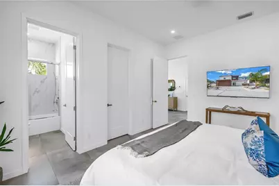 2314 Floyd Street, Sarasota, FL 34239 - Photo 27