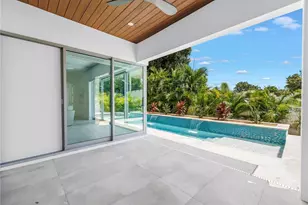 2314 Floyd St, Sarasota, FL 34239 - Photo 57