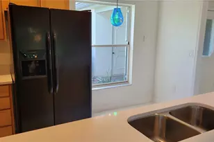 3120 Ringwood Meadow Rd, Sarasota, FL 34235 - Photo 5