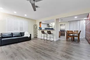 1359 Washington St, Hollywood, FL 33019 - Photo 9