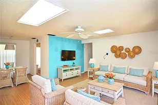 12107 45th Ave W, Cortez, FL 34215 - Photo 5