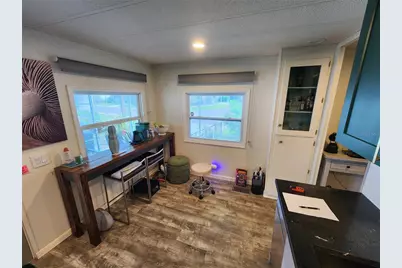 5402 Chateau Lane, Bradenton, FL 34207 - Photo 11