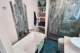 5402 Chateau Ln, Bradenton, FL 34207 - Photo 21