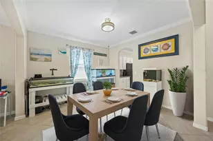 19369 Nearpoint Dr, Venice, FL 34292 - Photo 9