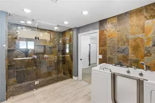 4158 Prudence Dr, Sarasota, FL 34235 - Photo 25