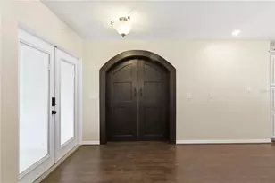 4158 Prudence Dr, Sarasota, FL 34235 - Photo 7