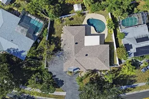 4158 Prudence Dr, Sarasota, FL 34235 - Photo 45