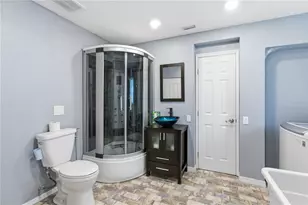 4158 Prudence Dr, Sarasota, FL 34235 - Photo 15