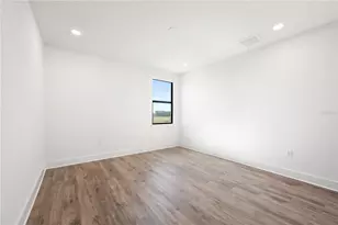 2592 Waterfront Cir, Sarasota, FL 34240 - Photo 27