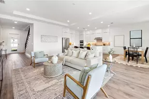 2592 Waterfront Cir, Sarasota, FL 34240 - Photo 13