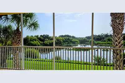 1251 Burgos Drive #303, Sarasota, FL 34238 - Photo 7