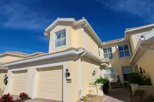 1251 Burgos Dr, Sarasota, FL 34238 - Photo 3