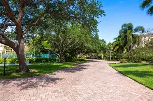 8701 Midnight Pass Rd, Sarasota, FL 34242 - Photo 31