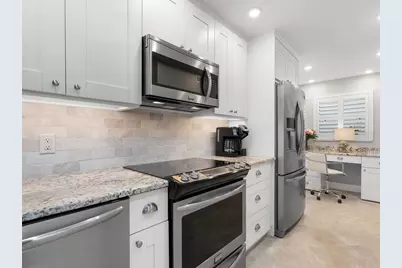 8701 Midnight Pass Road #104, Sarasota, FL 34242 - Photo 9