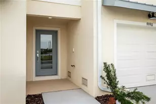 9990 Key Haven Rd, Seminole, FL 33777 - Photo 15