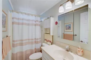 29 S Easter Island Cir, Englewood, FL 34223 - Photo 19