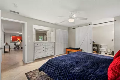 6916 W Country Club Drive N, Sarasota, FL 34243 - Photo 19