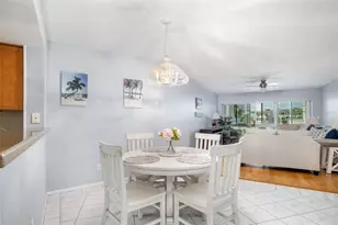 2110 Benjamin Franklin Dr, Sarasota, FL 34236 - Photo 17