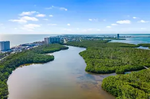 2110 Benjamin Franklin Dr, Sarasota, FL 34236 - Photo 59