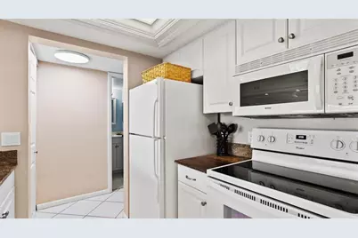 1700 Cove II Place #310, Sarasota, FL 34242 - Photo 23