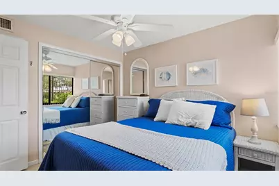 1700 Cove II Place #310, Sarasota, FL 34242 - Photo 5