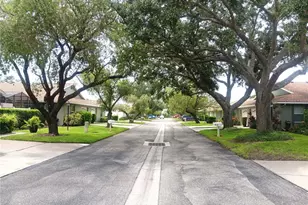 4154 Center Pointe Cir, Sarasota, FL 34233 - Photo 17