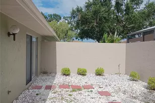 4154 Center Pointe Cir, Sarasota, FL 34233 - Photo 13