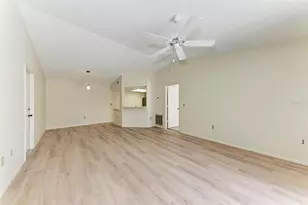 4154 Center Pointe Cir, Sarasota, FL 34233 - Photo 11