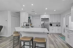 6308 Midnight Pass Rd, Sarasota, FL 34242 - Photo 11