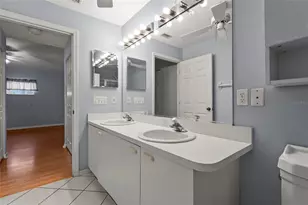 2417 Fairway Oaks Dr, Palmetto, FL 34221 - Photo 37