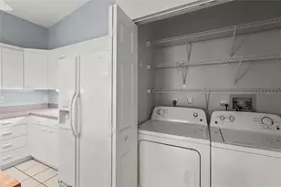 2417 Fairway Oaks Dr, Palmetto, FL 34221 - Photo 25