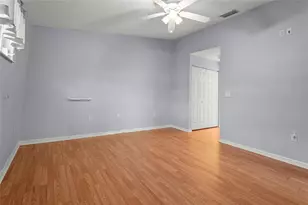 2417 Fairway Oaks Dr, Palmetto, FL 34221 - Photo 33