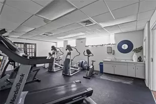 2417 Fairway Oaks Dr, Palmetto, FL 34221 - Photo 71