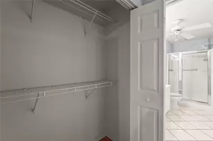 2417 Fairway Oaks Dr, Palmetto, FL 34221 - Photo 35