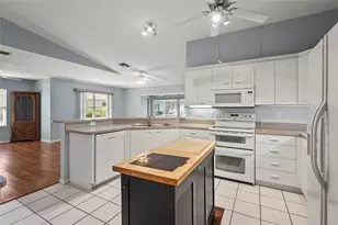 2417 Fairway Oaks Dr, Palmetto, FL 34221 - Photo 21