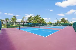 2417 Fairway Oaks Dr, Palmetto, FL 34221 - Photo 91