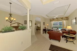6644 Butlers Crest Dr, Bradenton, FL 34203 - Photo 9
