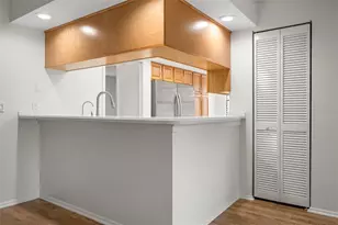 4255 Gulf Dr, Holmes Beach, FL 34217 - Photo 11