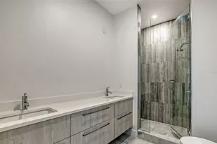 33 S Palm Ave, Sarasota, FL 34236 - Photo 33