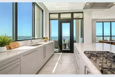 33 S Palm Avenue #1501, Sarasota, FL 34236 - Photo 19