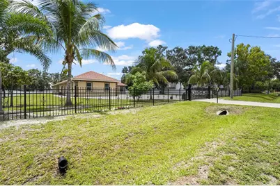 5714 38th Avenue E, Bradenton, FL 34208 - Photo 69