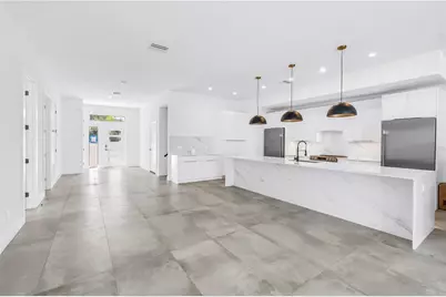 2065 Goldenrod Street, Sarasota, FL 34239 - Photo 9