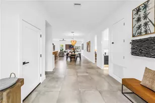 2065 Goldenrod St, Sarasota, FL 34239 - Photo 9