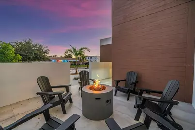 2065 Goldenrod Street, Sarasota, FL 34239 - Photo 7